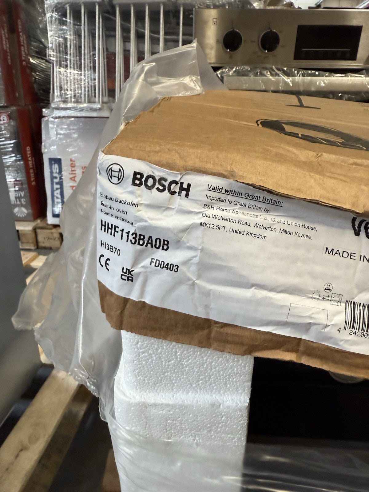 Bosch HHF113BA0B Built-in Single Multifunction Oven - Black RRP £329