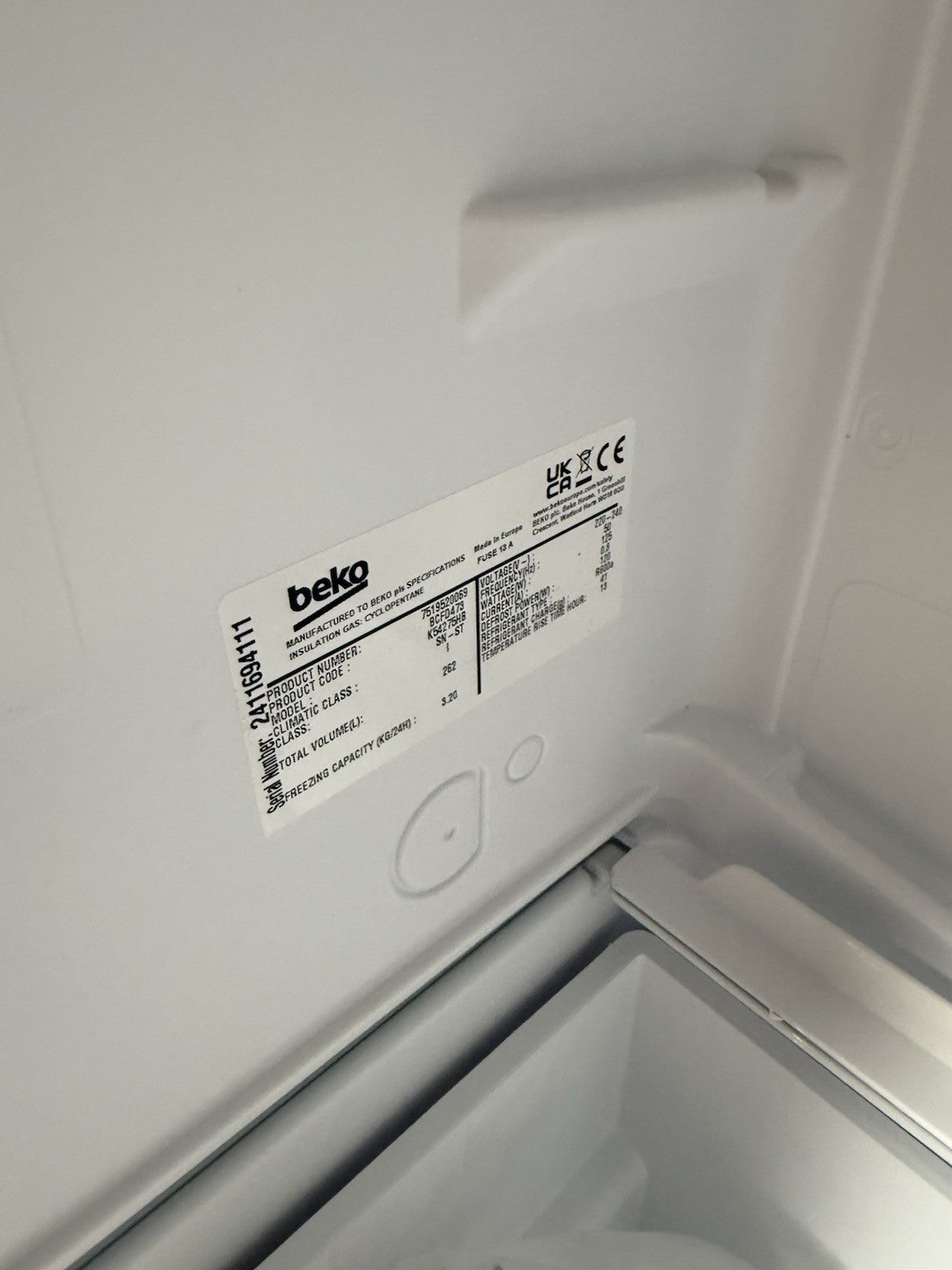 Beko BCFD473 70:30 Integrated Frost Free Fridge Freezer RRP £441