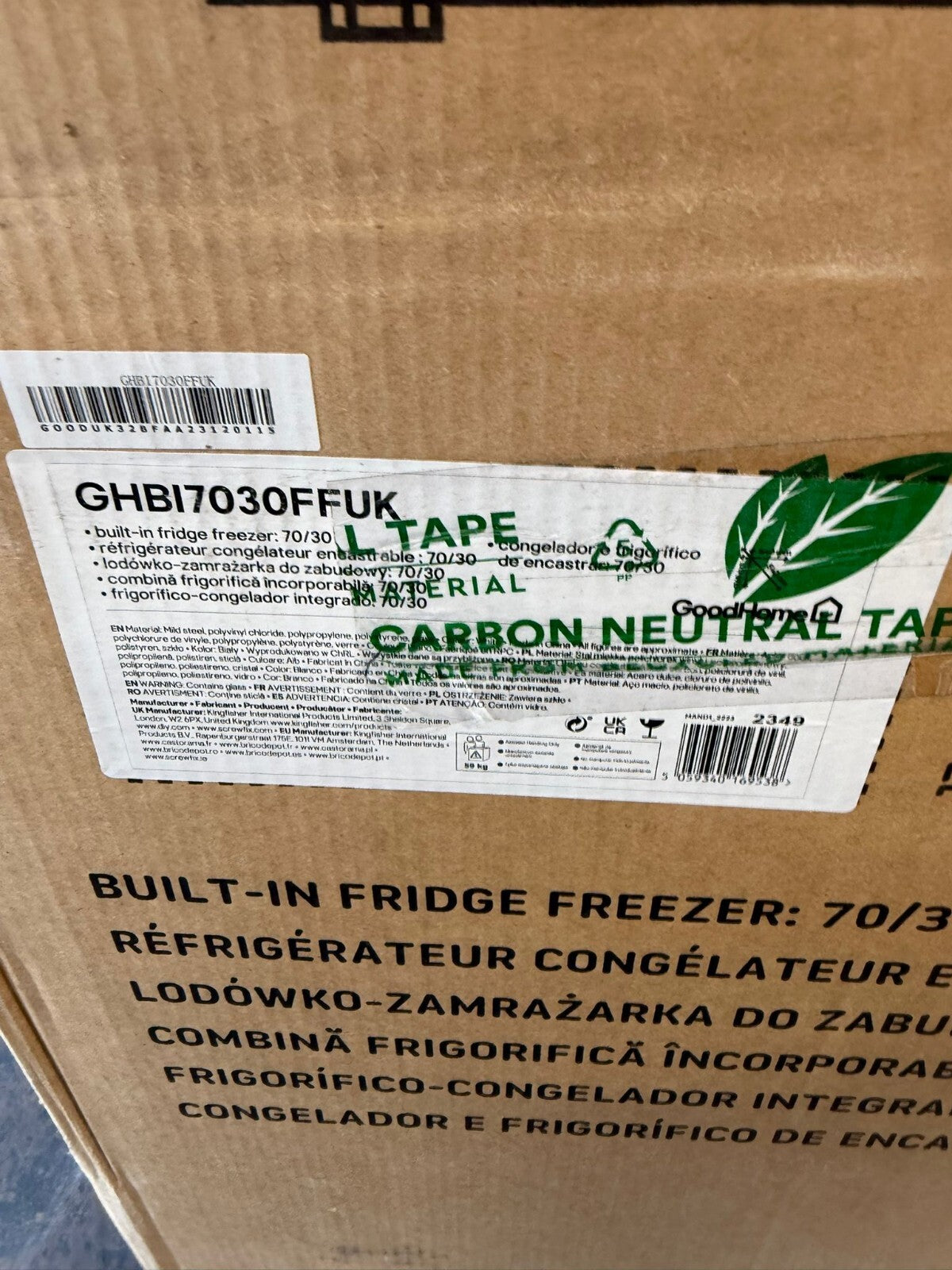 GoodHome GHBI7030FFUK 70:30 Classic Integrated Automatic defrost Fridge freezer