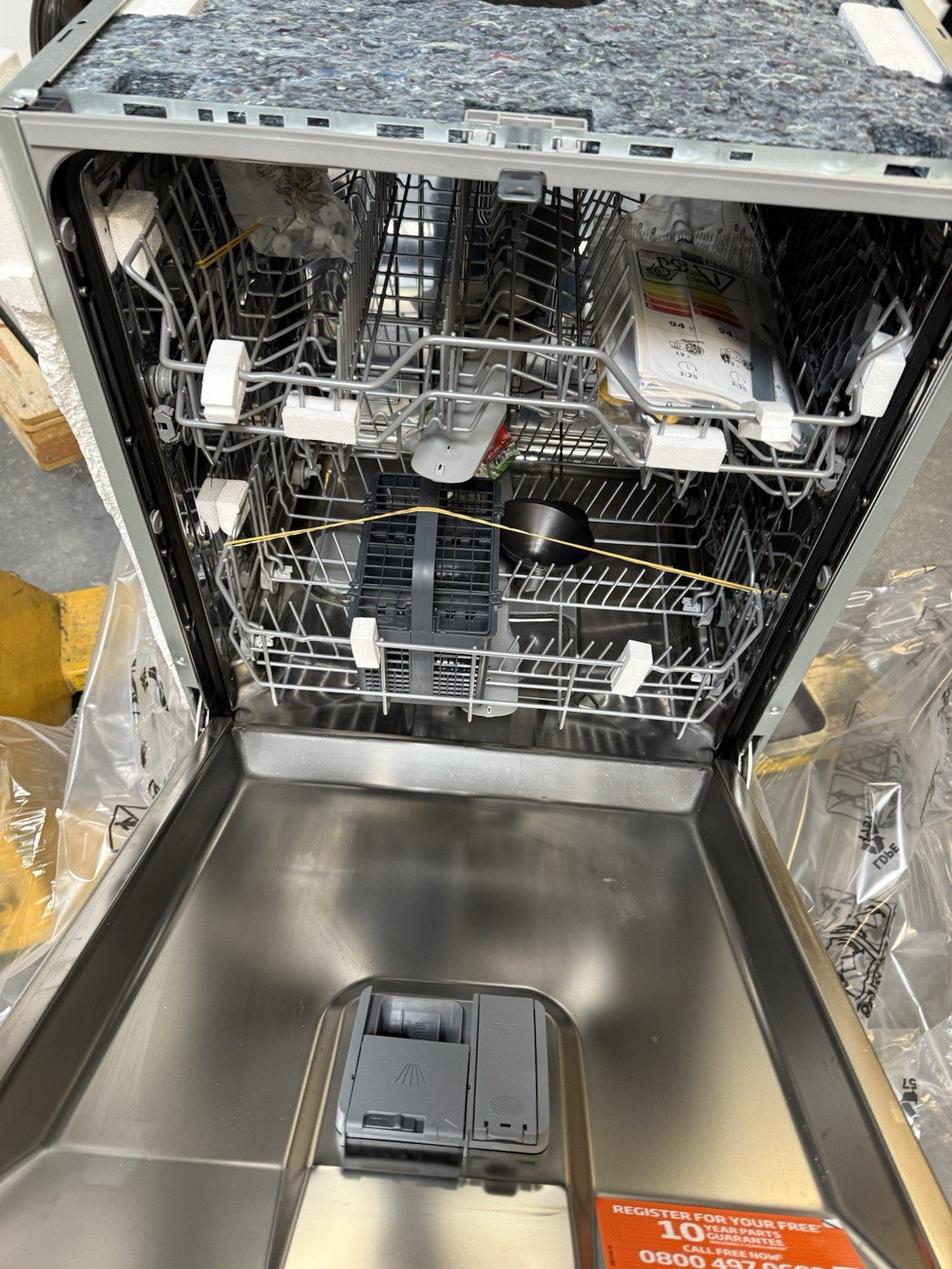 Beko DIN15X20 Integrated Full Size Dishwasher