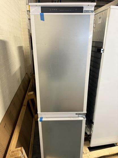 HOOVER HFTNF5518EW Integrated 70/30 Fridge Freezer - Sliding Hinge