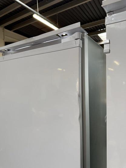 Beko BCFD473 70:30 Integrated Frost Free Fridge Freezer RRP £441