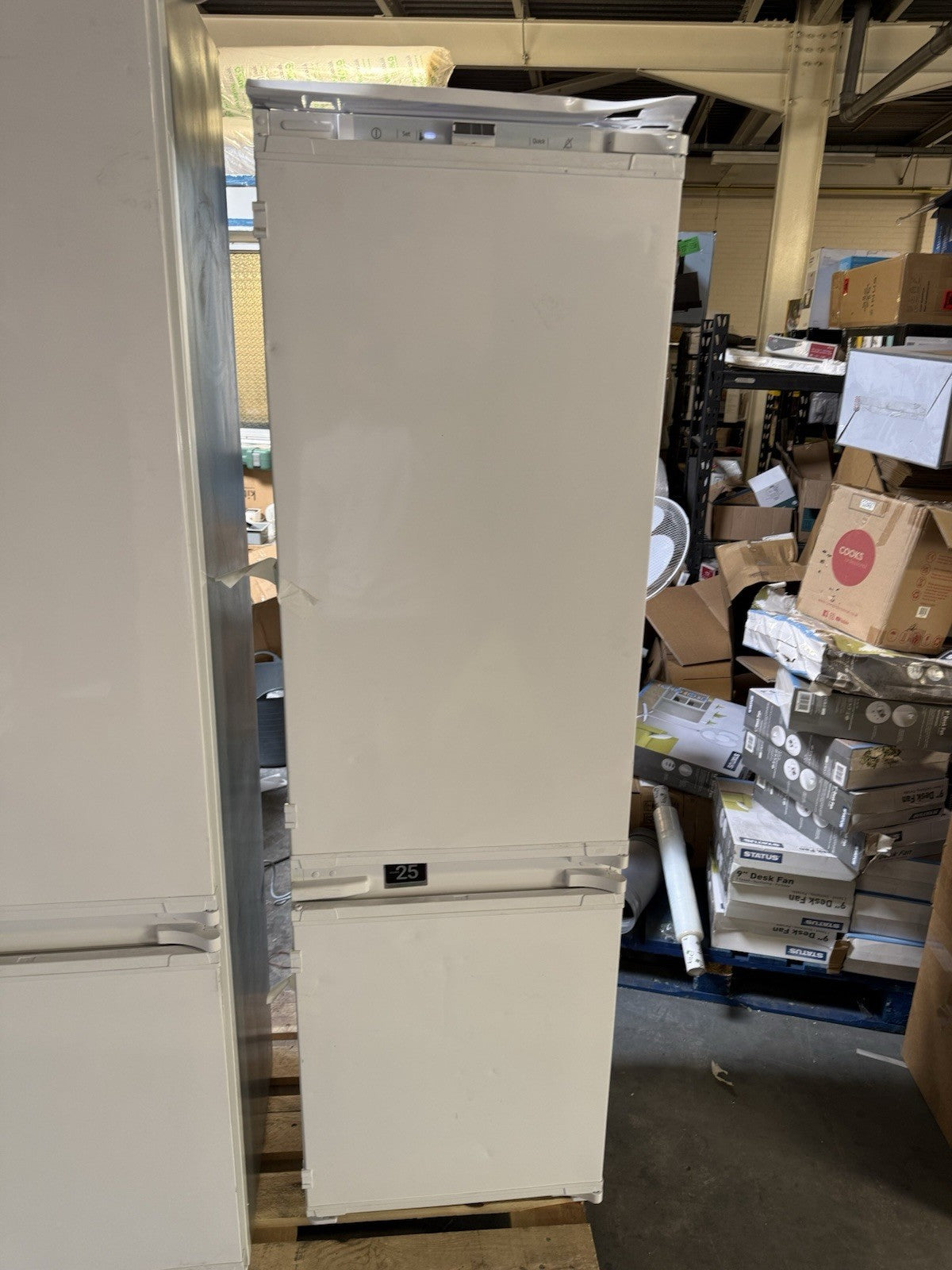 Beko BCFD4V73 60:40 Integrated Frost Free Fridge Freezer RRP £449