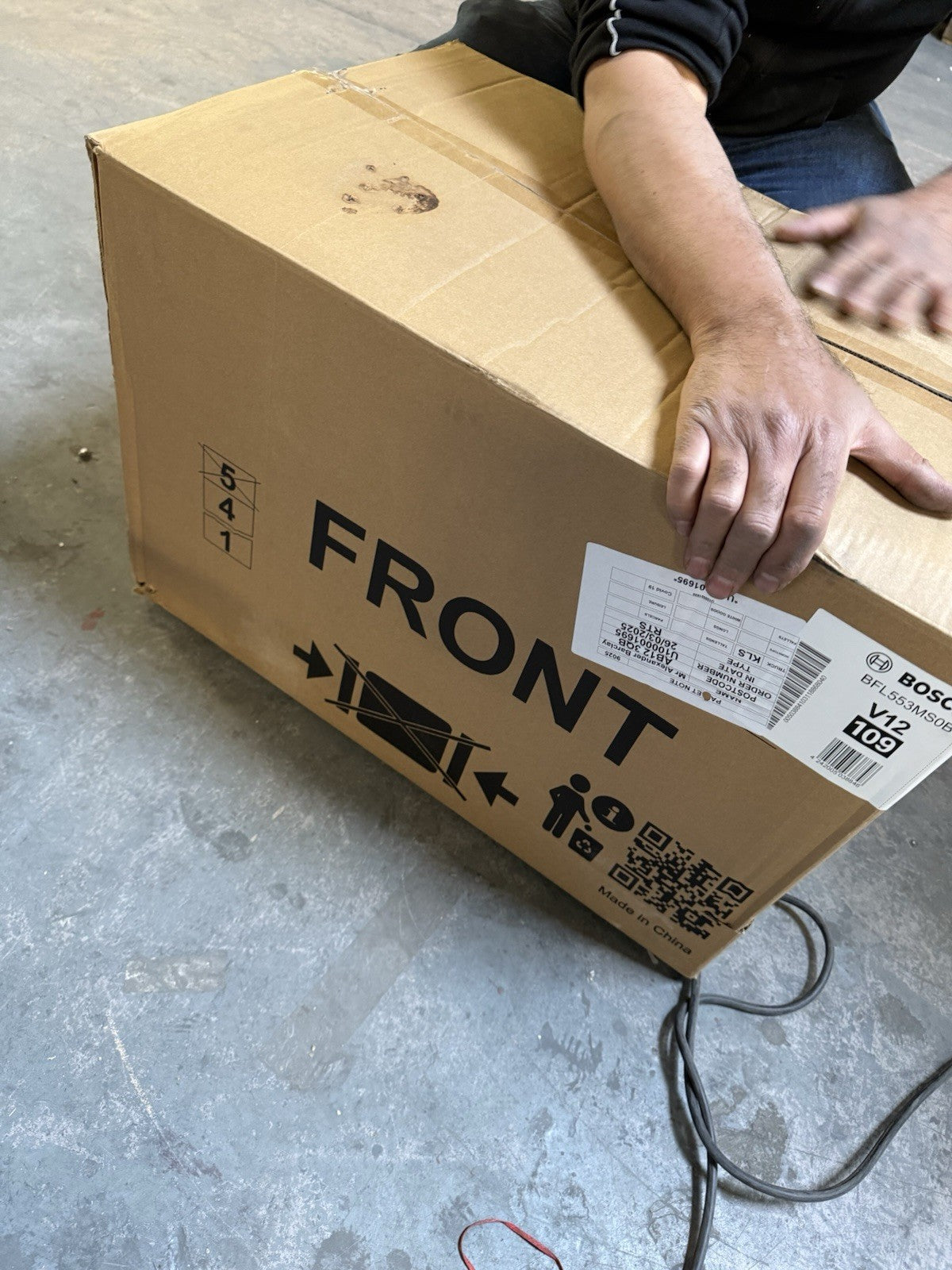 Bosch BFL553MS0B 25L Built-in Microwave - Black