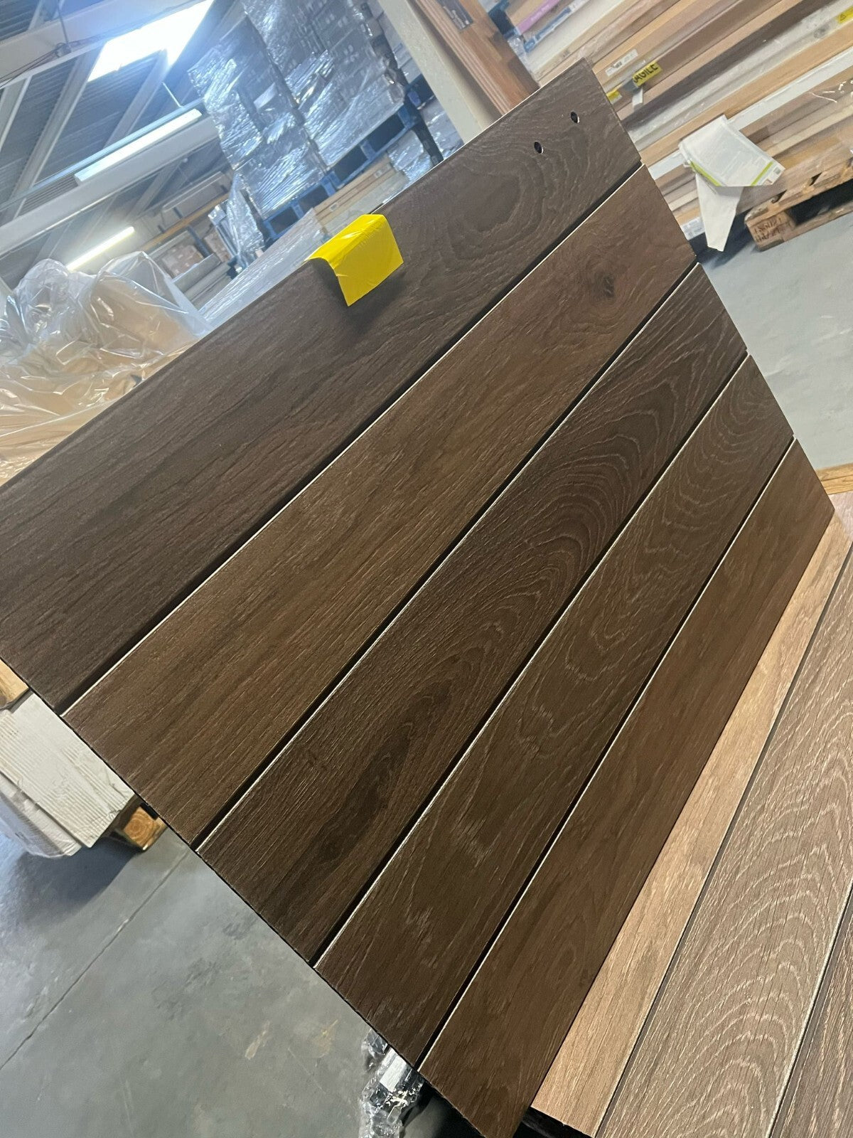 Keter Signature Decocoat Walnut 2020L Pent Garden storage 6x3 ft H)1325mmW) 1905