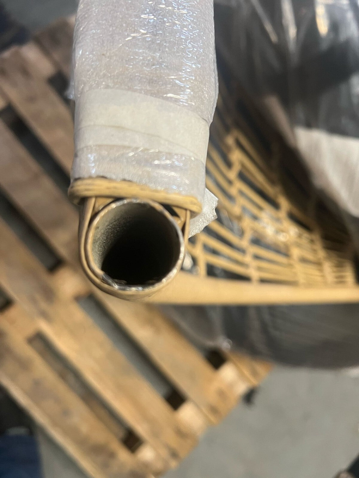 GoodHome Apolima Brown & Ebony Black Rattan effect Egg chair