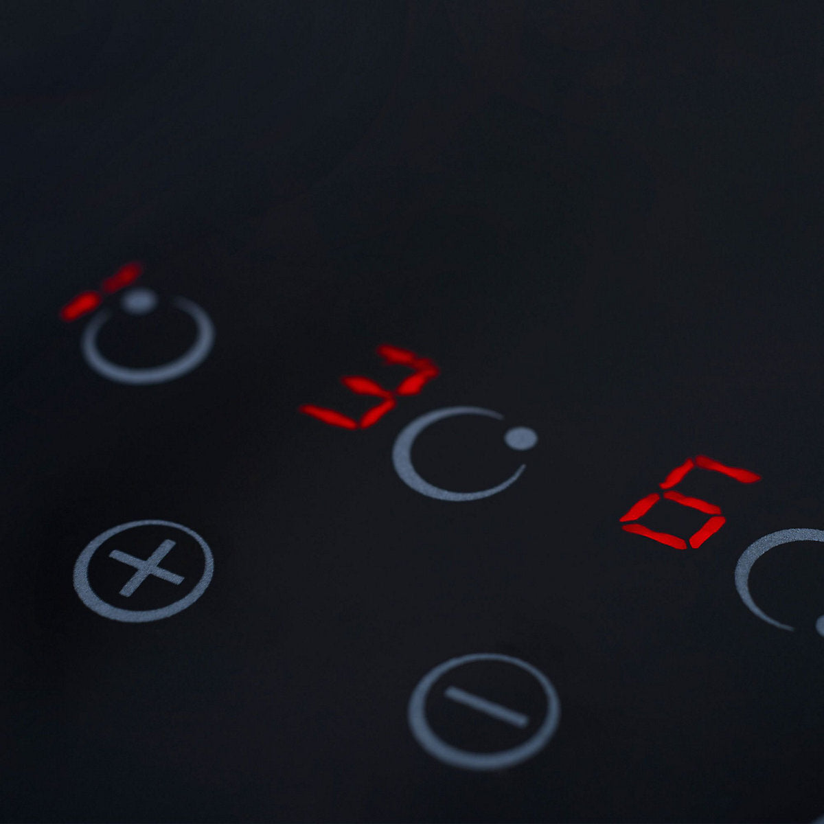 Cooke & Lewis CLCER60A 59cm  Ceramic Hob (Black)