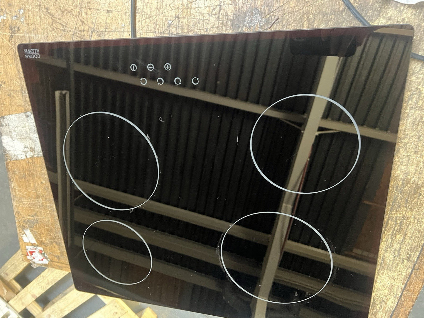 Cooke & Lewis CLCER60A 59cm  Ceramic Hob (Black)