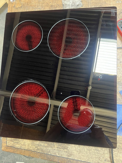 Cooke & Lewis CLCER60A 59cm  Ceramic Hob (Black)