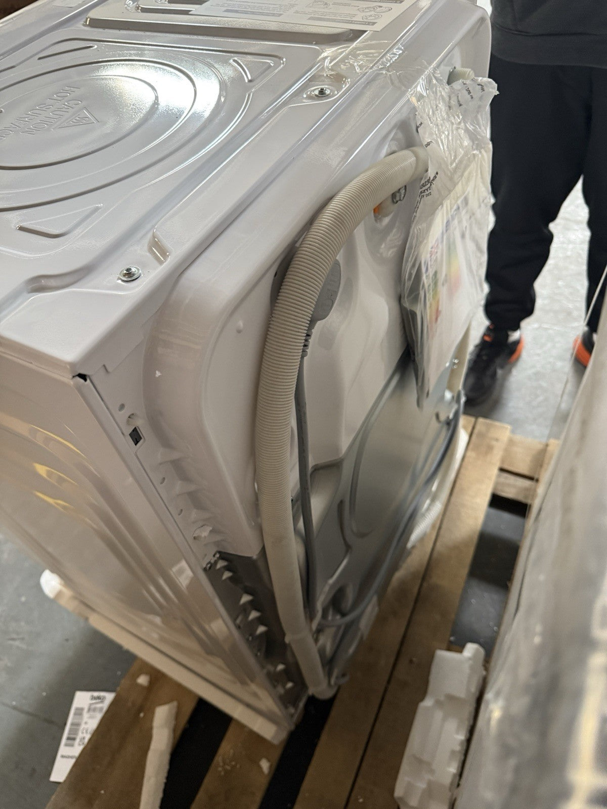 Beko WDIK954451F 9kg/5kg Built-in Condenser Washer Dryer - White