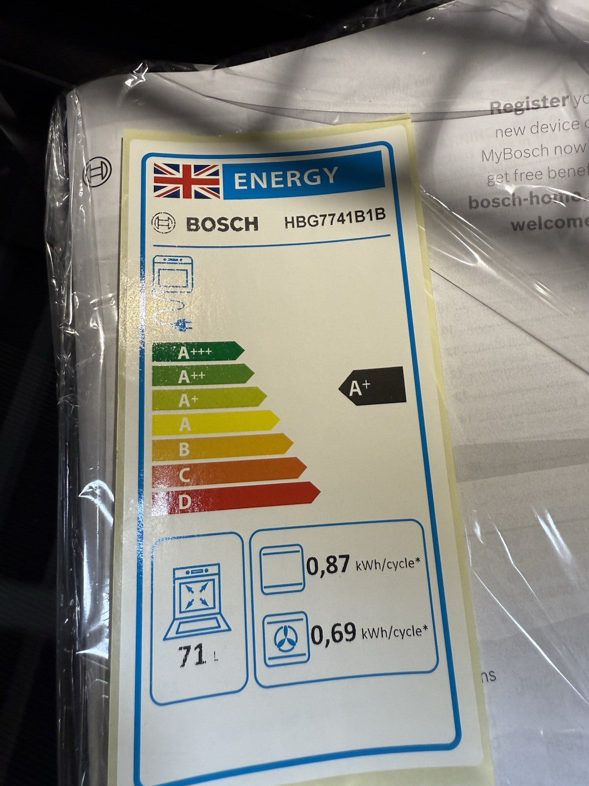 Bosch Series 8 HBG7741B1B Built-In Electric Self Cleaning Single Oven, Black