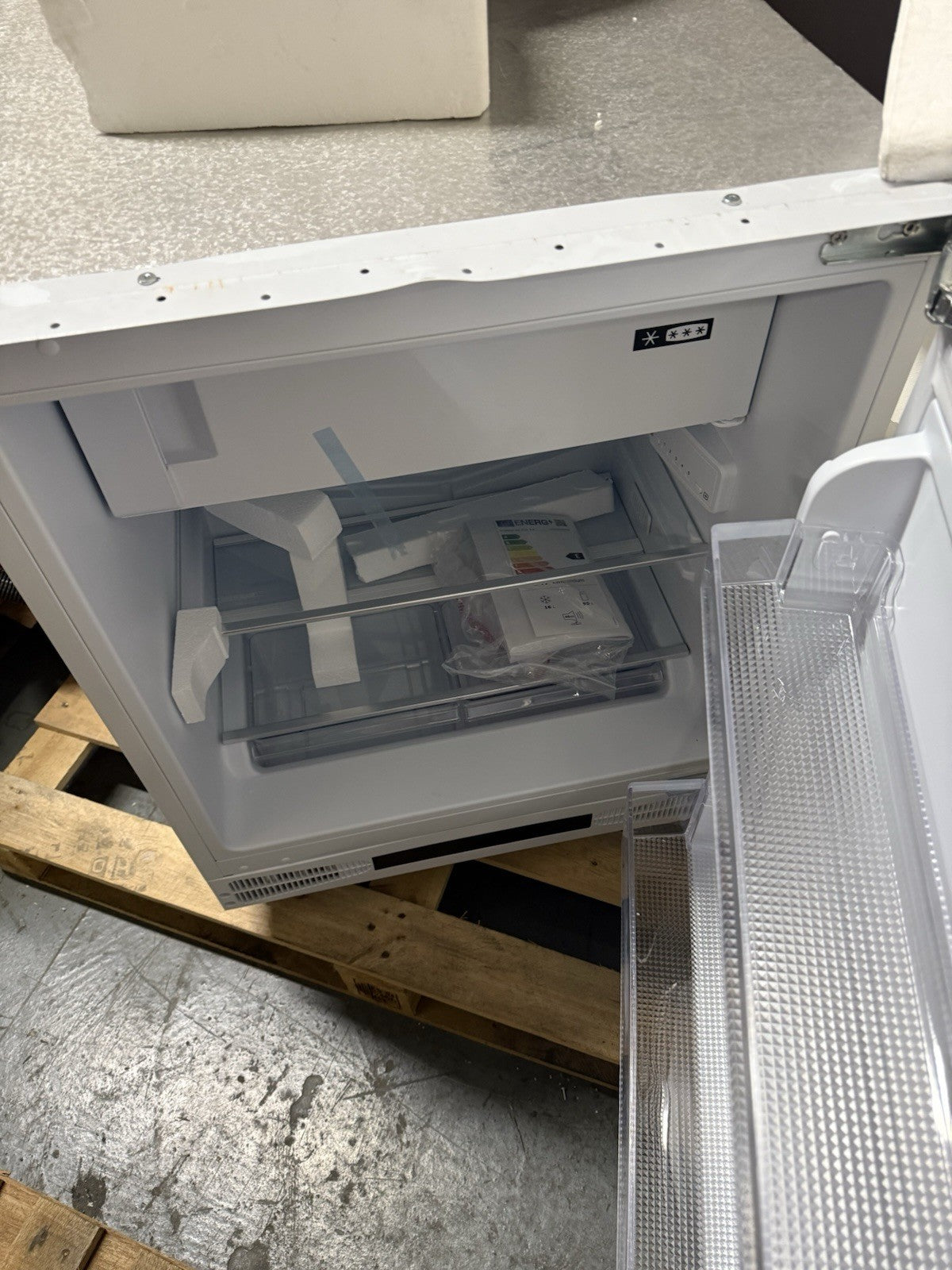 GoodHome GHBUFFUKa Classic Integrated Fridge Freezer - Gloss White