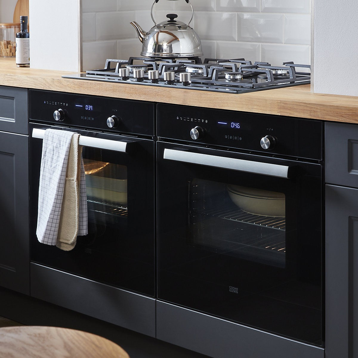 Cooke & Lewis CLMFBLa Built-in Single Multi-function Electric Oven - Black