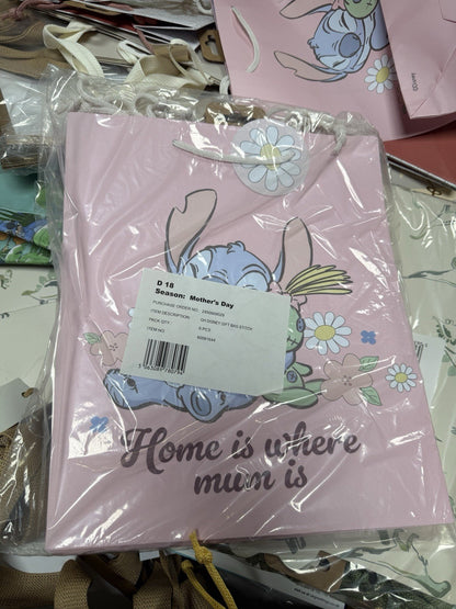 Seasonal Gift Bags Joblot Wholesale Overstock 500 Bags