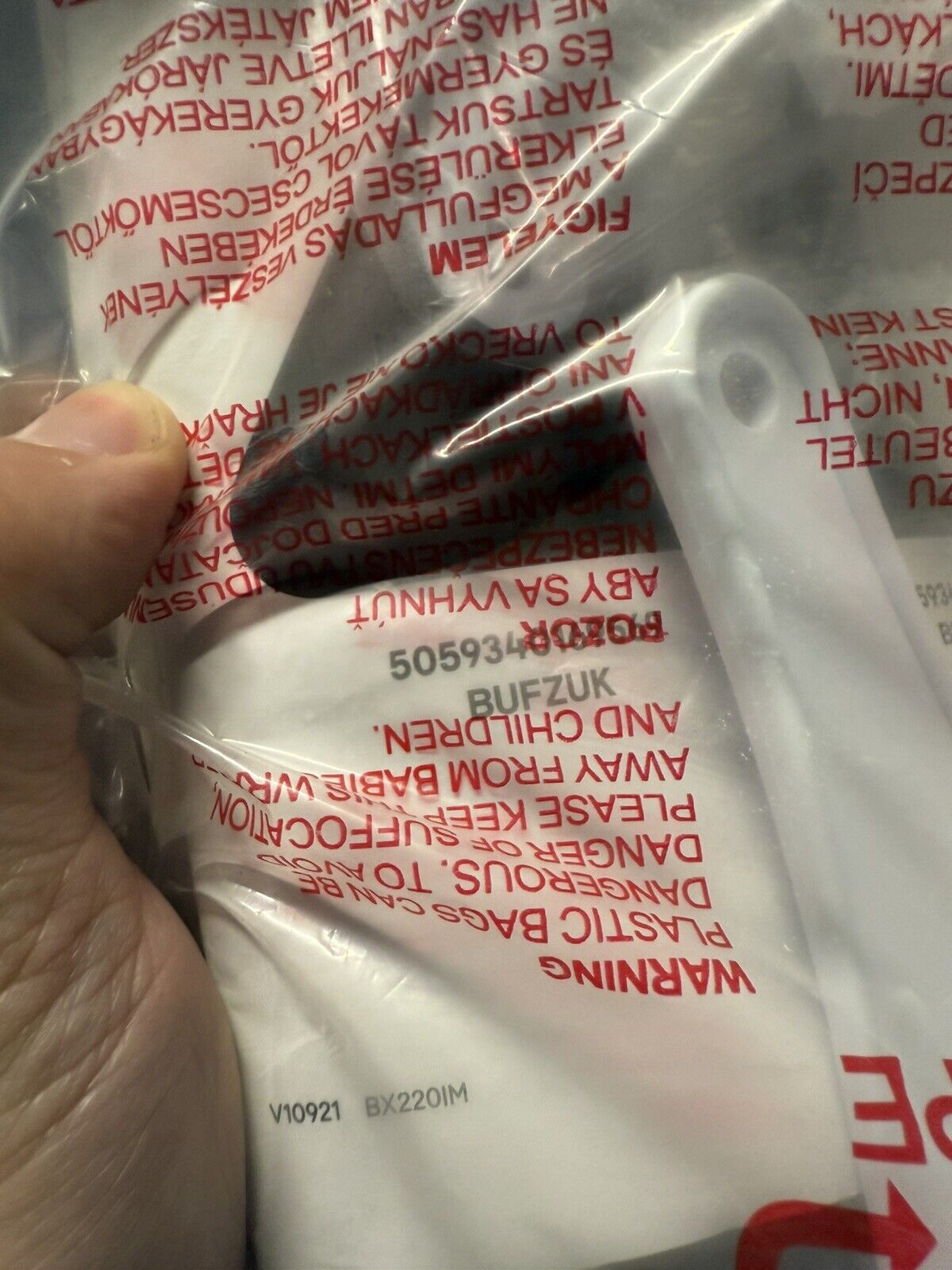 Cooke & Lewis BUFZUK Integrated Manual Defrost Freezer - Gloss White RRP £298