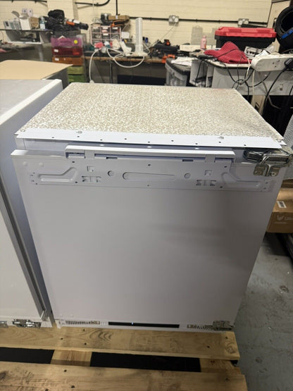 Cooke & Lewis BUFZUK Integrated Manual Defrost Freezer - Gloss White RRP £298