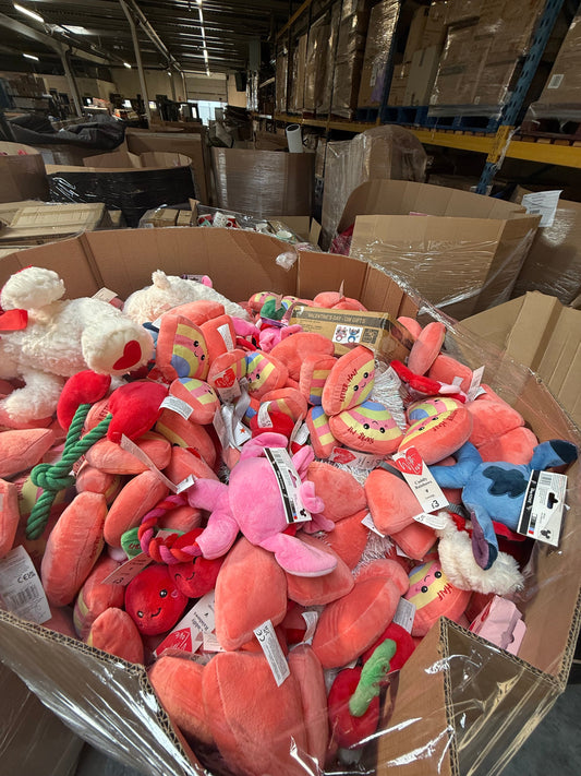 Seasonal Soft Toys Bulk Pallet New Overstock No